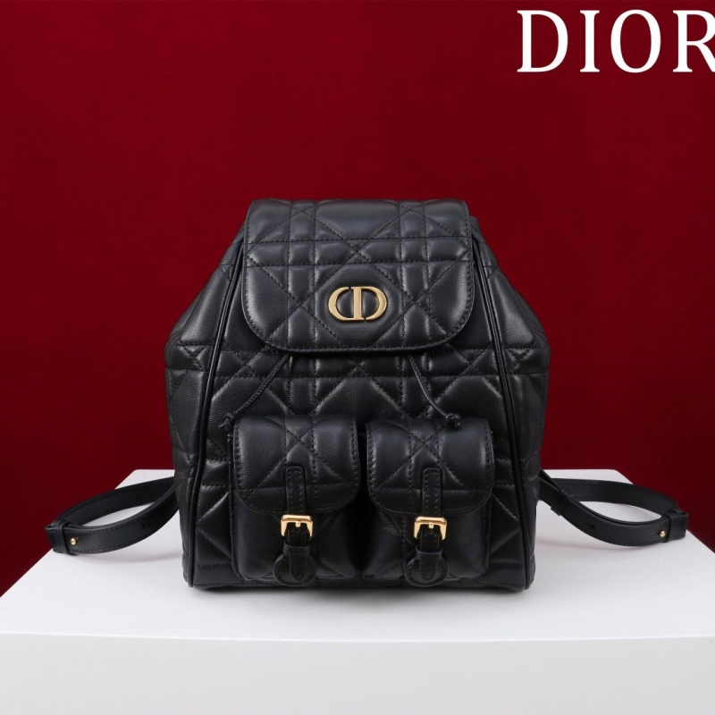 D*or backpacks